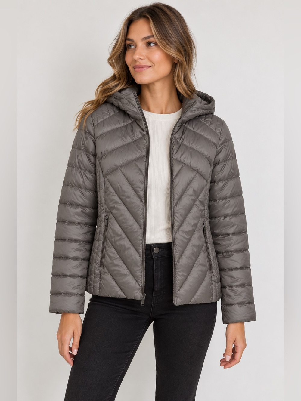 BCBGeneration Medium Taupe Ultra Lightweight Packable Down Puffer Jacket